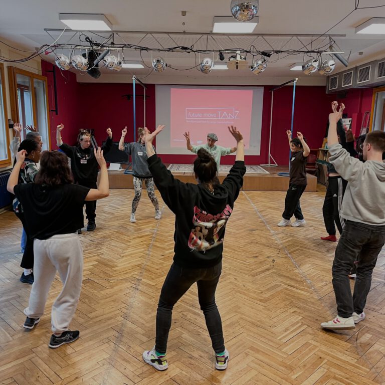 Future Move Tanz - Berufsperspektiven für junge Tanzschaffende